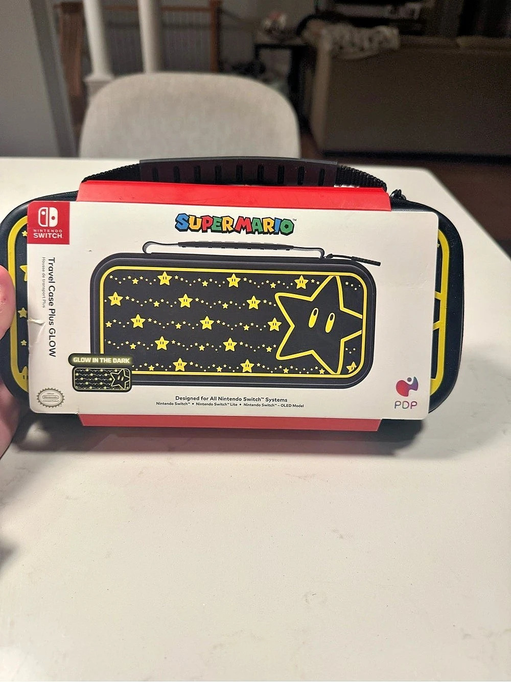 Ninetendo switch case travel glow